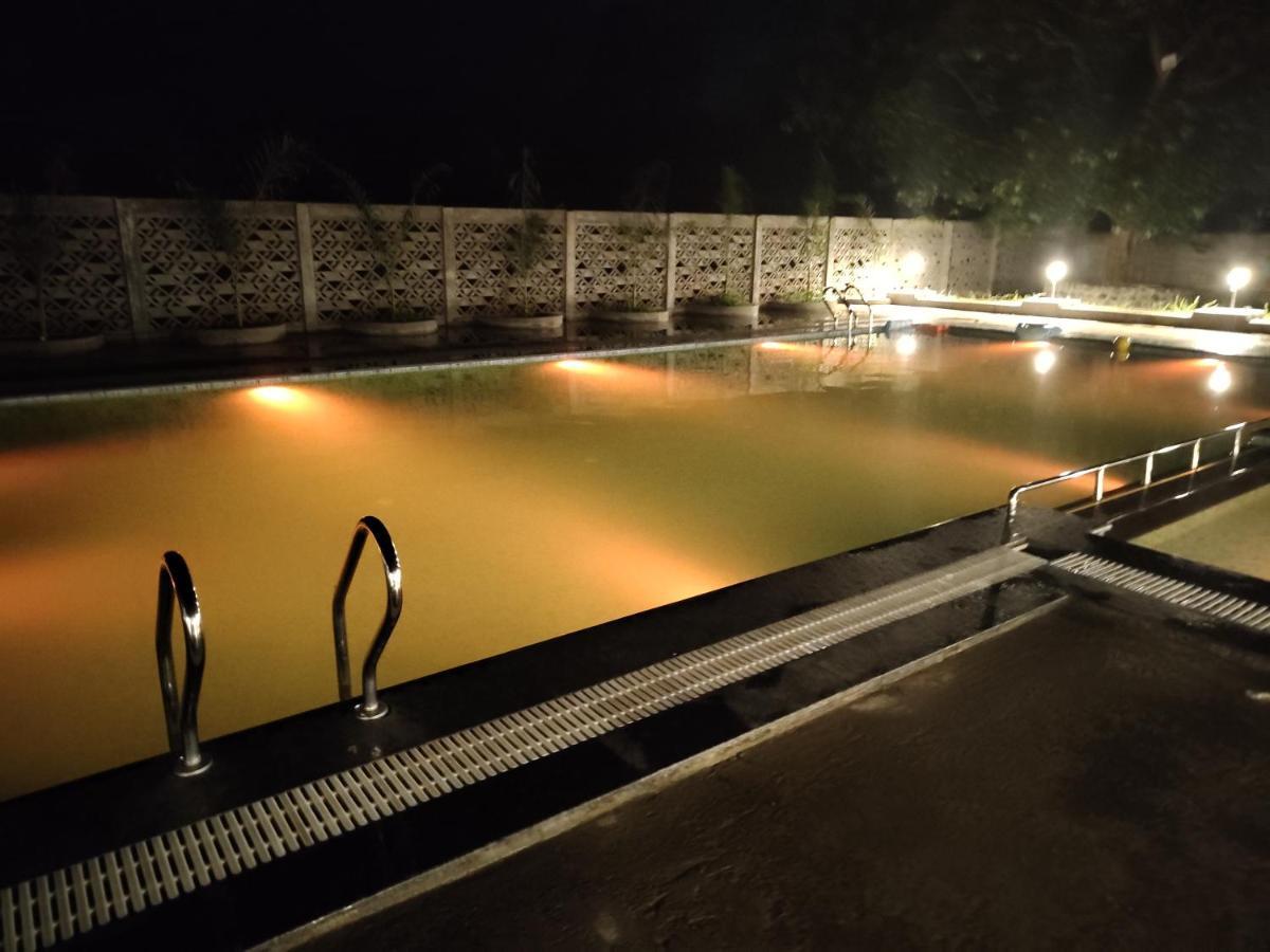 Silent Valley Resort Thane Εξωτερικό φωτογραφία